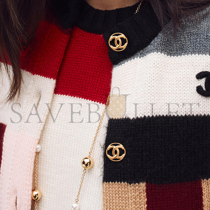 CHANEL CARDIGAN P83193